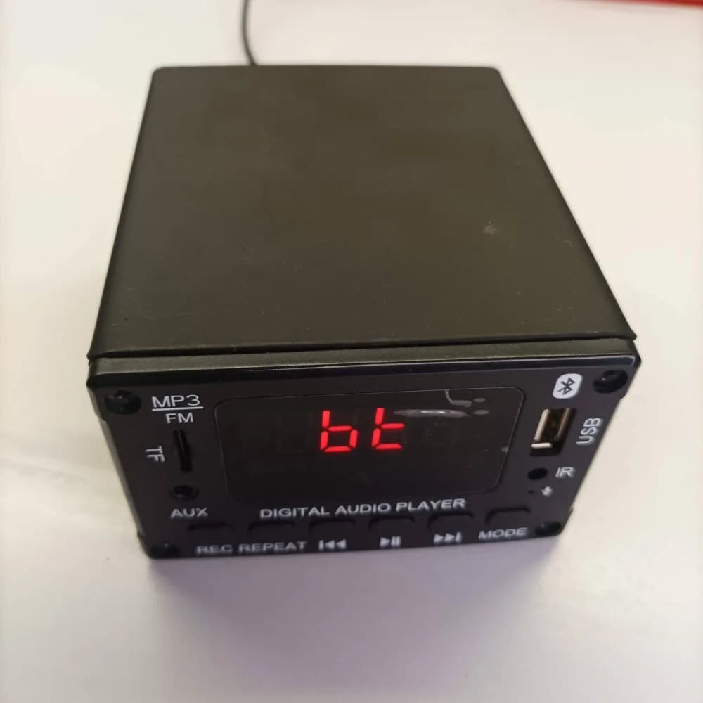 پخش کننده صوتی بلوتوثی با آمپلی فایر 2x40W مدل D22005 — تصویر ۴