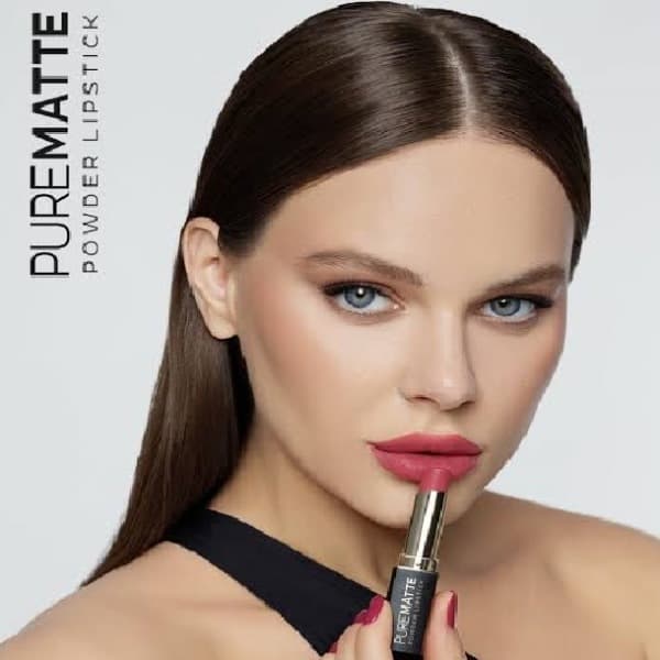 رژ لب جامد پودری گلدن رز مدل Pure Matte شماره 103 — تصویر ۶