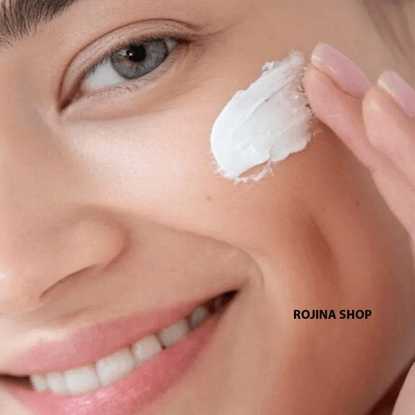 کرم ضدآفتاب SPF50 بی رنگ مناسب انواع پوست لدورا کر ۸۰ میلی لیتر — تصویر ۴