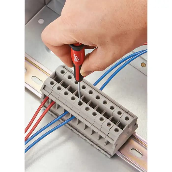 ست پیچ‌گوشتی دقیق میلواکی مدل Milwaukee 48-22-2604 – مجموعه 4 عددی — تصویر ۶