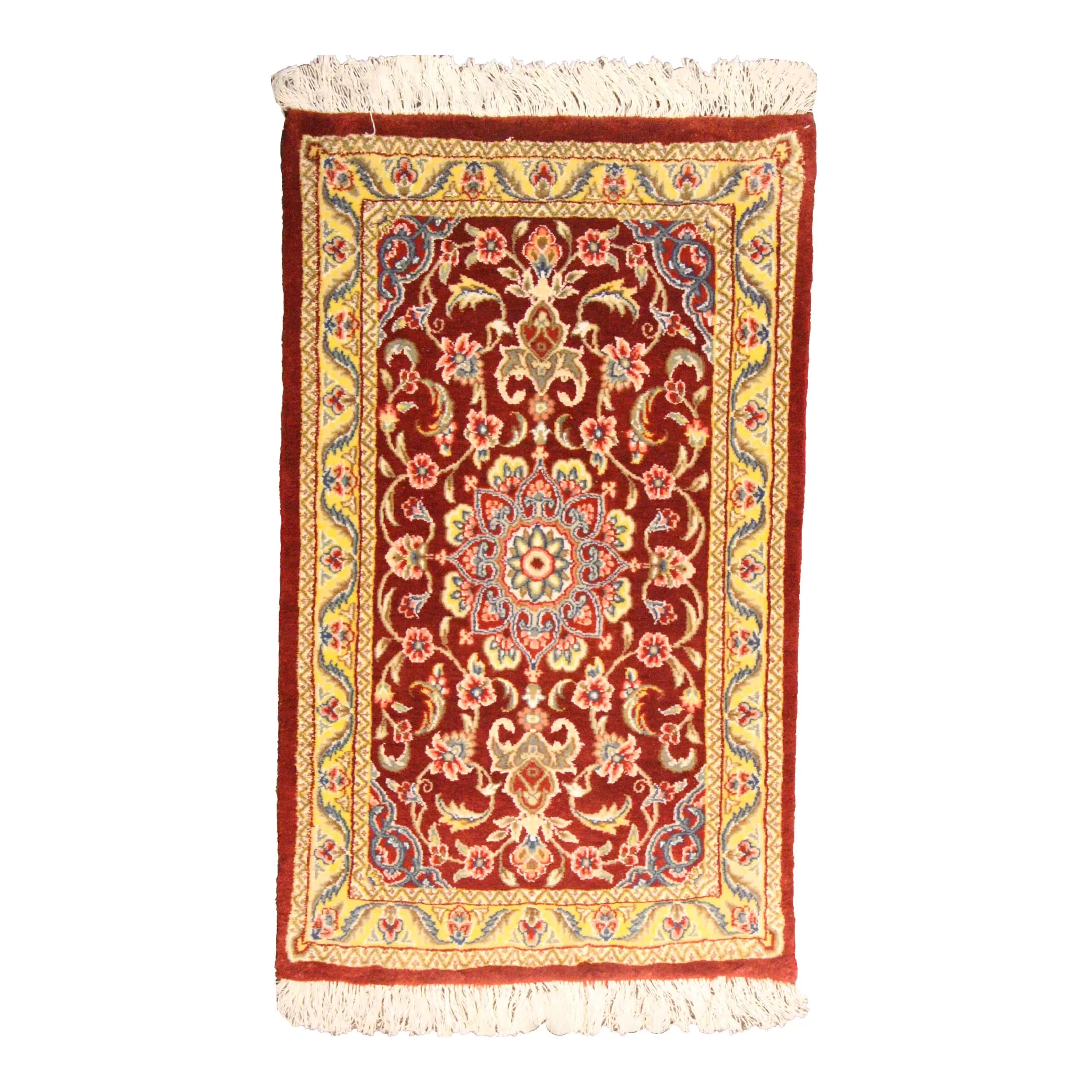 پشتی 60*90 قرمز طرح نایین 261309 — تصویر ۷