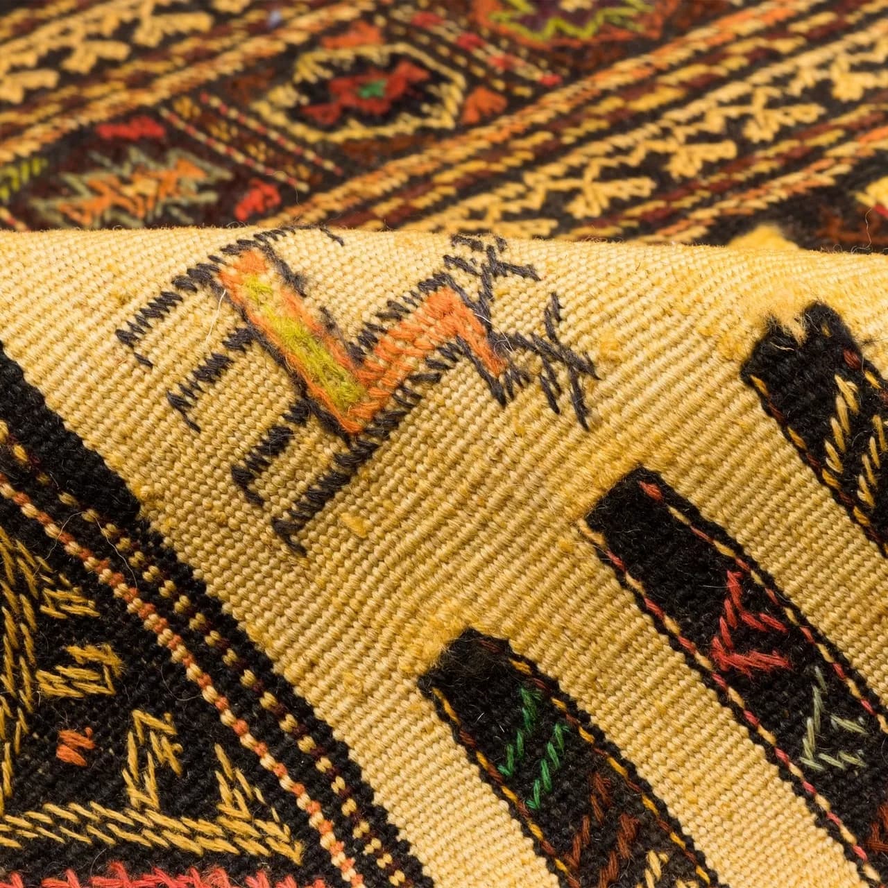 گلیم دستباف ذرع و نیم خراسان — تصویر ۸