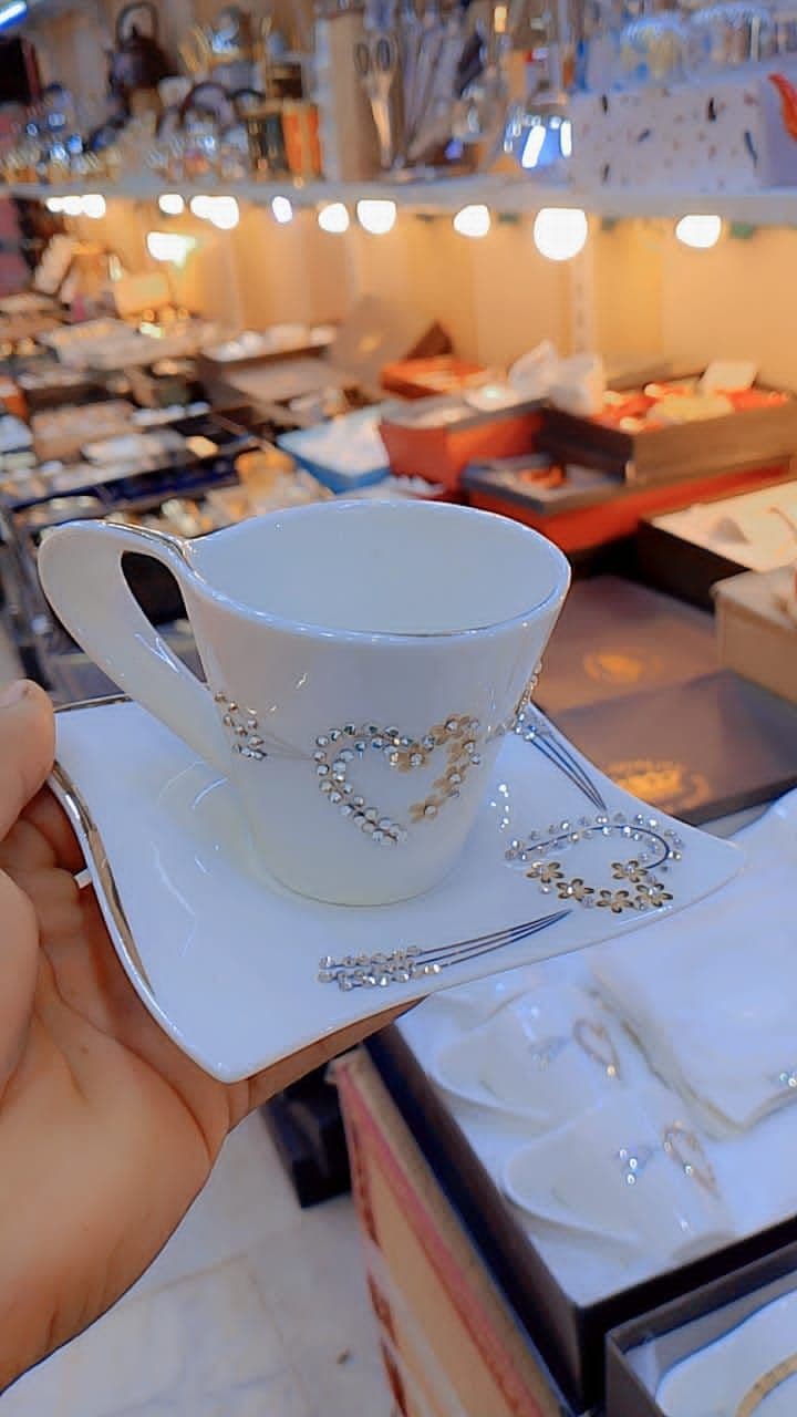 فنجان و نعلبکی سفید نگیندار فنجان قهوه خوری لاکچری و مجلسی — تصویر ۶