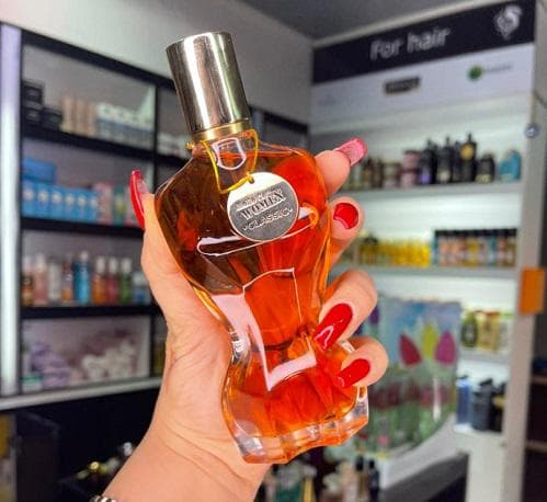 عطر ادکلن ژان پل گوتیه کلاسیک زنانه فرگرانس ورد – حجم 100 میل — تصویر ۵