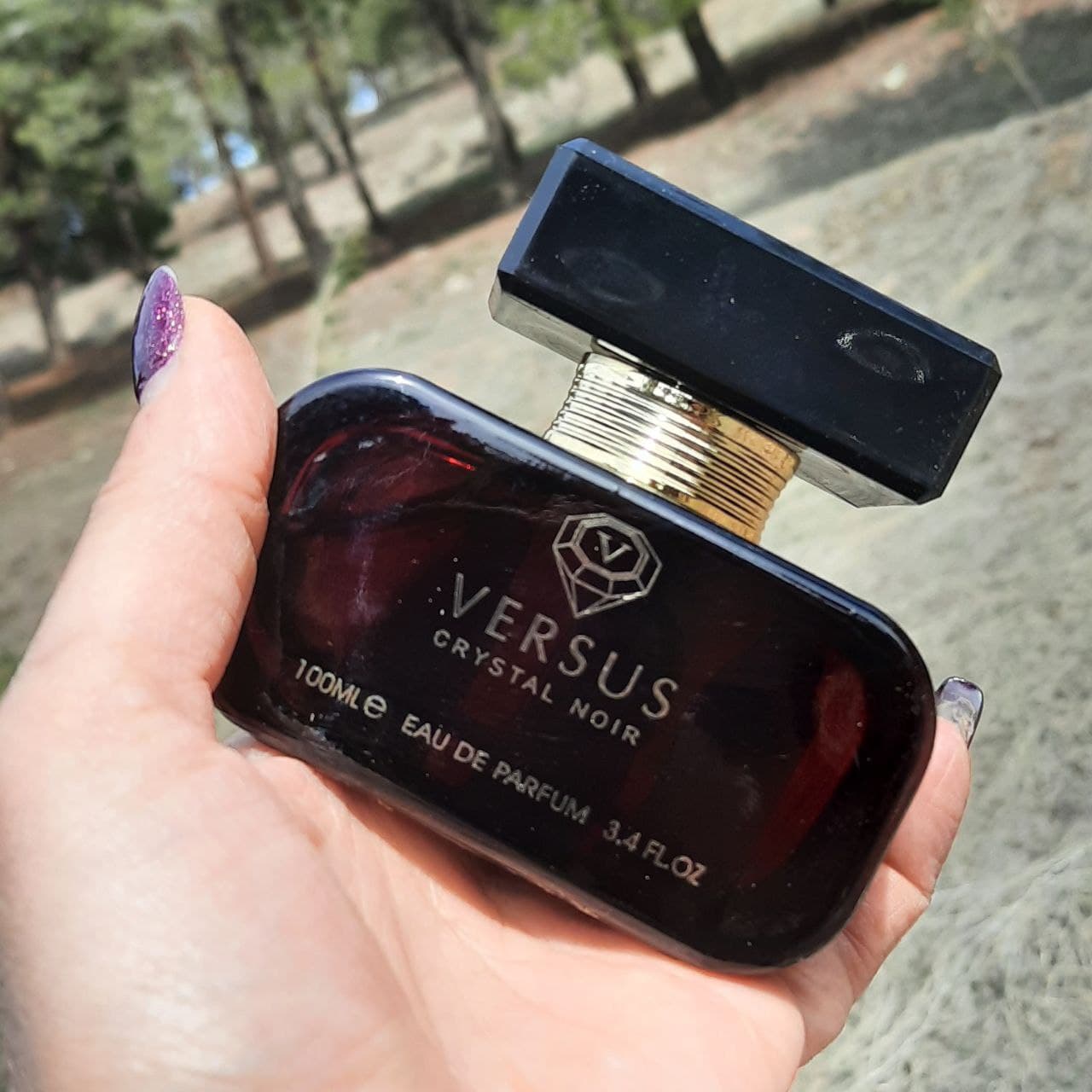 عطر ادکلن ورساچه کریستال نویر فراگرنس ورد — تصویر ۲