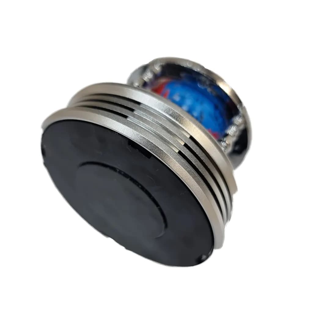 خوشبو کننده خودرو طرح کره زمین — تصویر ۳