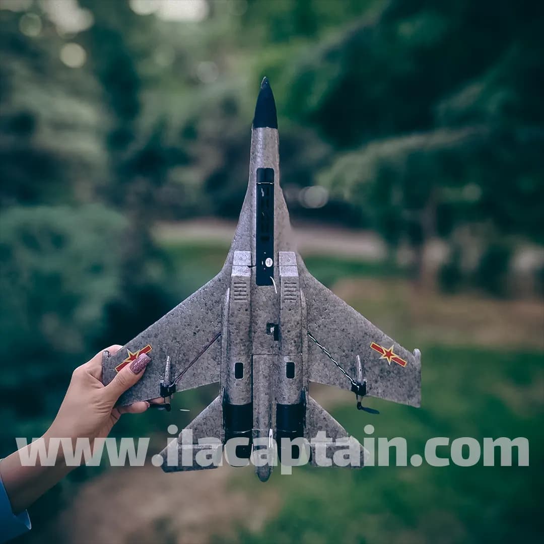 هواپیما کنترلی A100 J-11 — تصویر ۴