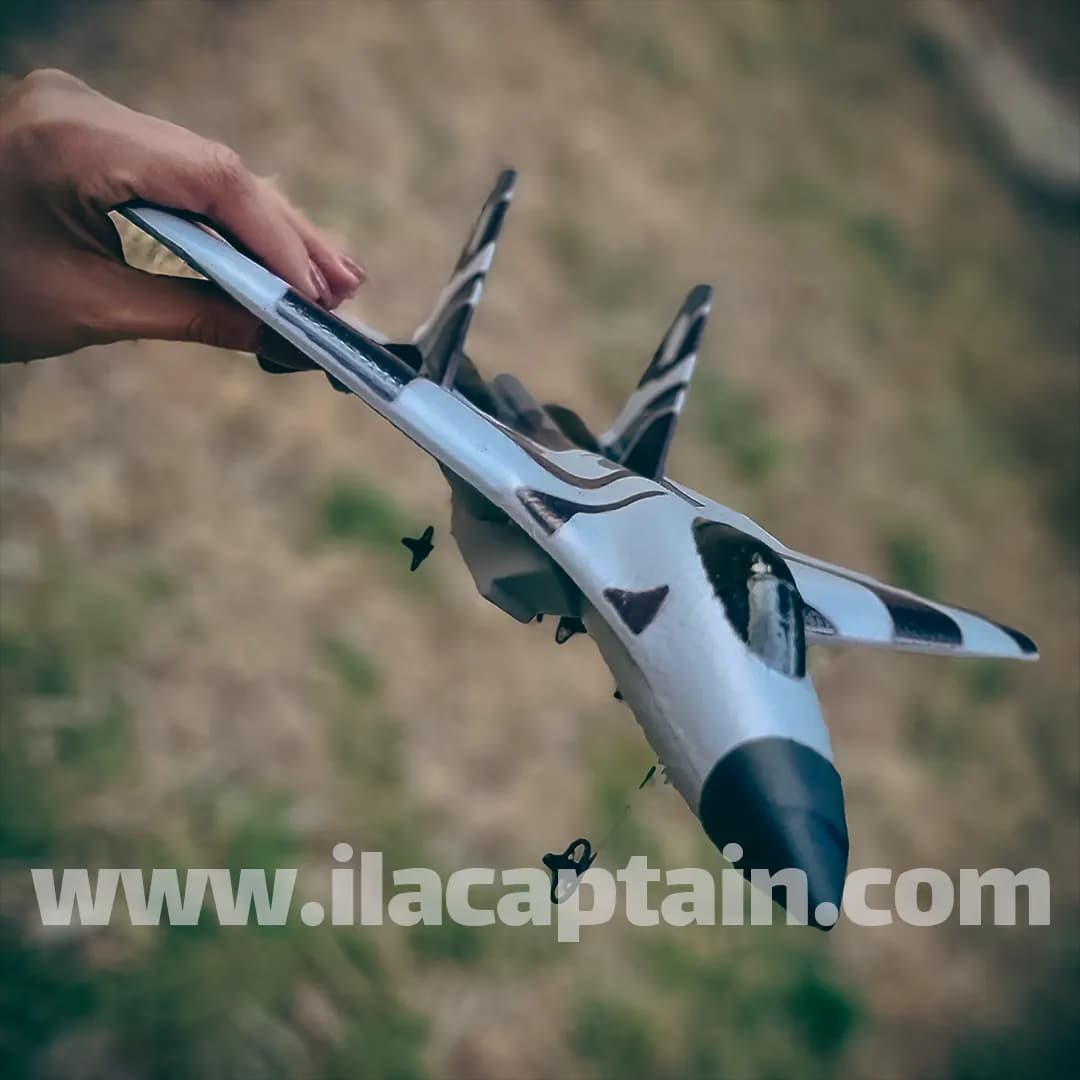 هواپیما کنترلی FX820 su35 — تصویر ۸