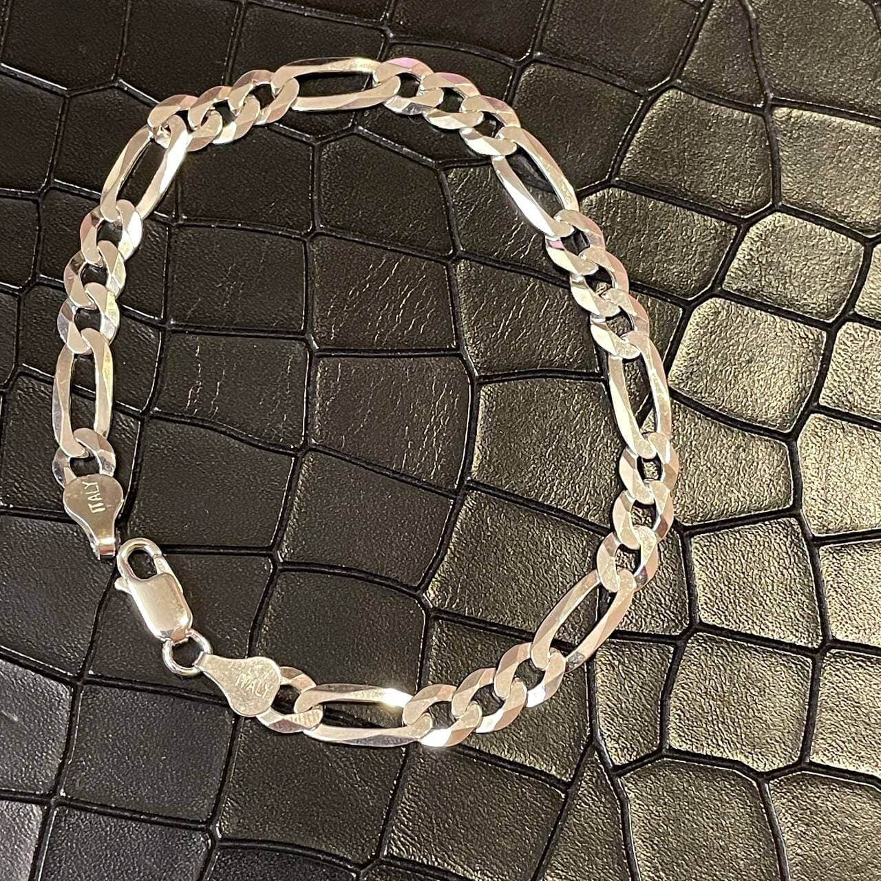 دستبند نقره زنجیر فیگارو تراش دار (دارای سایز بندی) — تصویر ۸