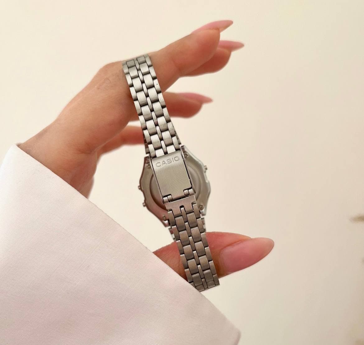 ساعت کاسیو زنانه دیجیتالی صفحه صورتی — تصویر ۸