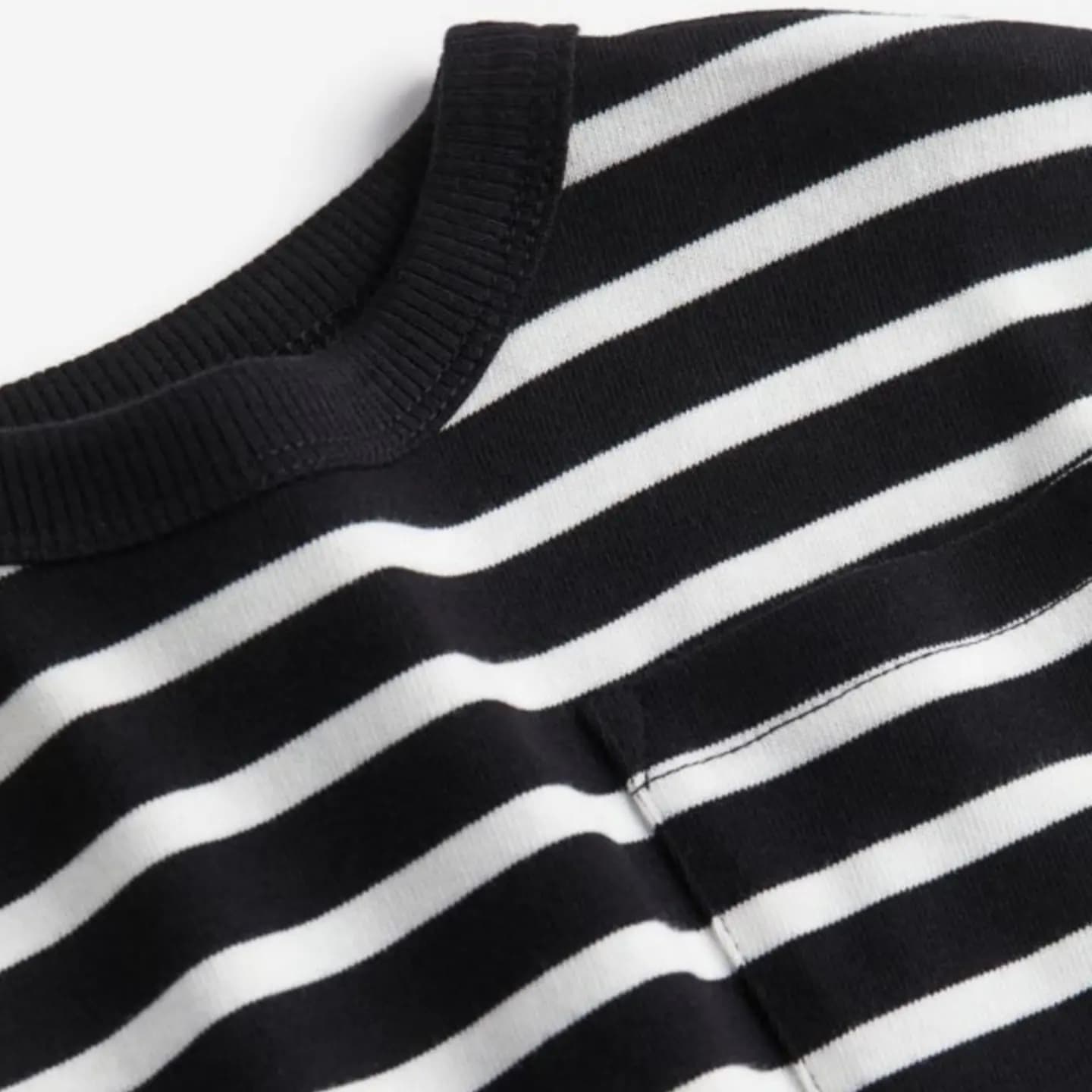بلوز راه راه H&M — تصویر ۱۲
