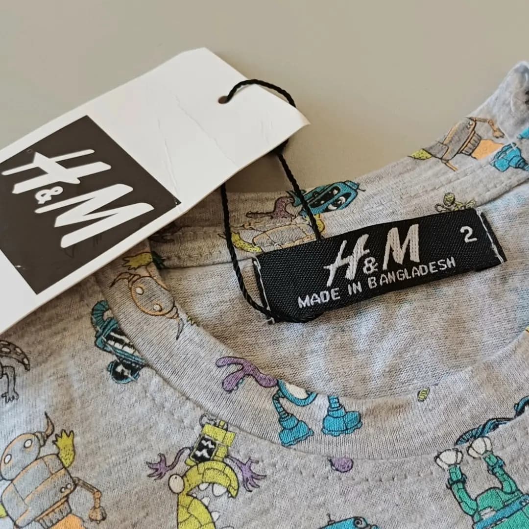 ست تیشرت شلوارک طوسی H&M — تصویر ۸