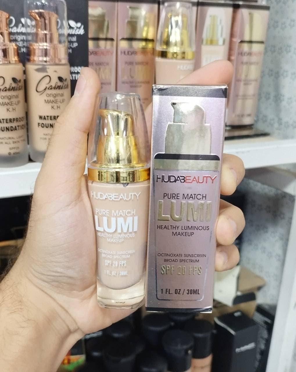 کرم پودر هدی بیوتی HUDABEAUTY مدل LUMI 30 میل SPF 20 — تصویر ۶