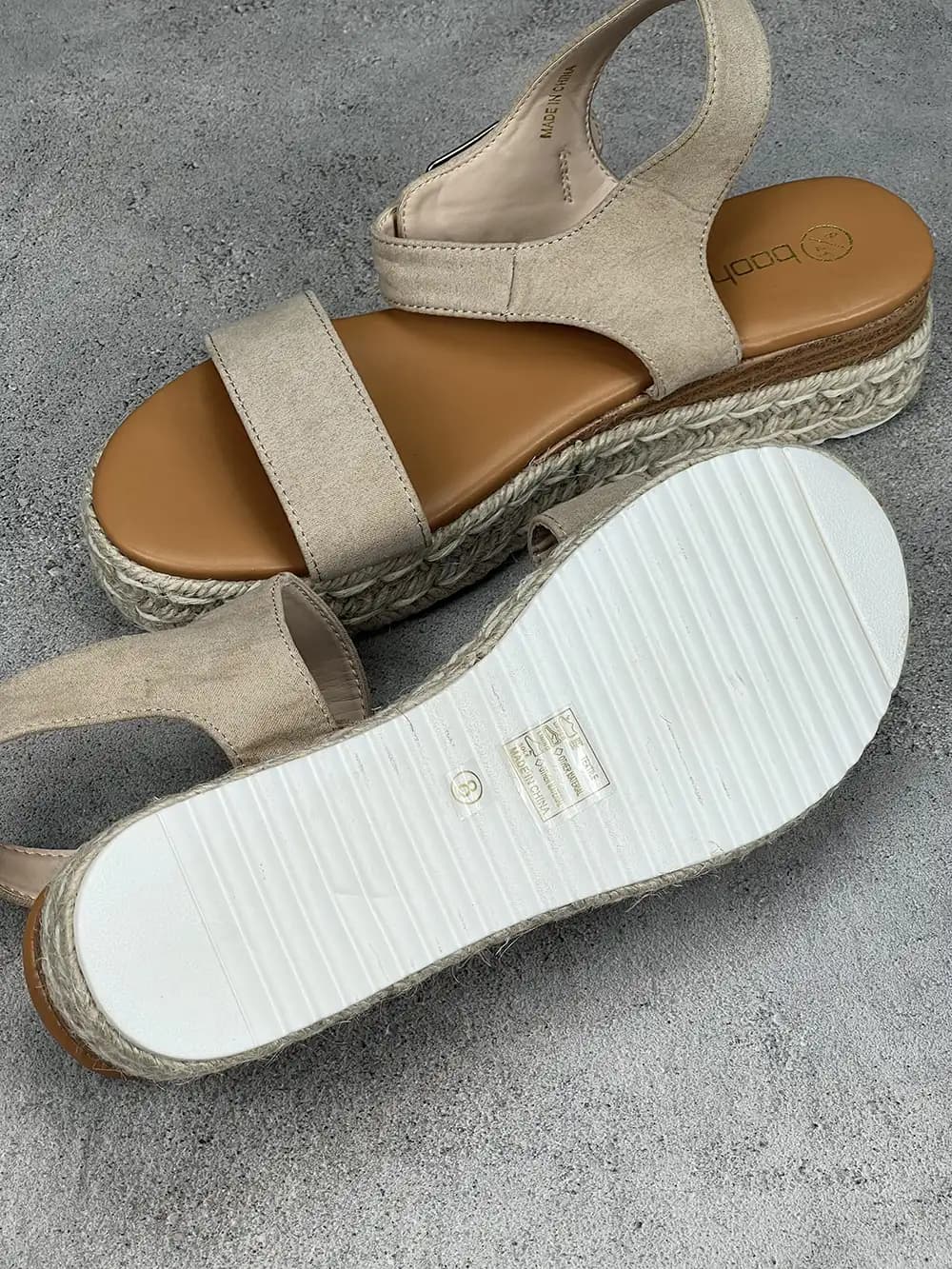 صندل لژدار اورجینال روزمره برند بوهو (boohoo) | حصیری لژدار رنگ کرم سایز 41 — تصویر ۳