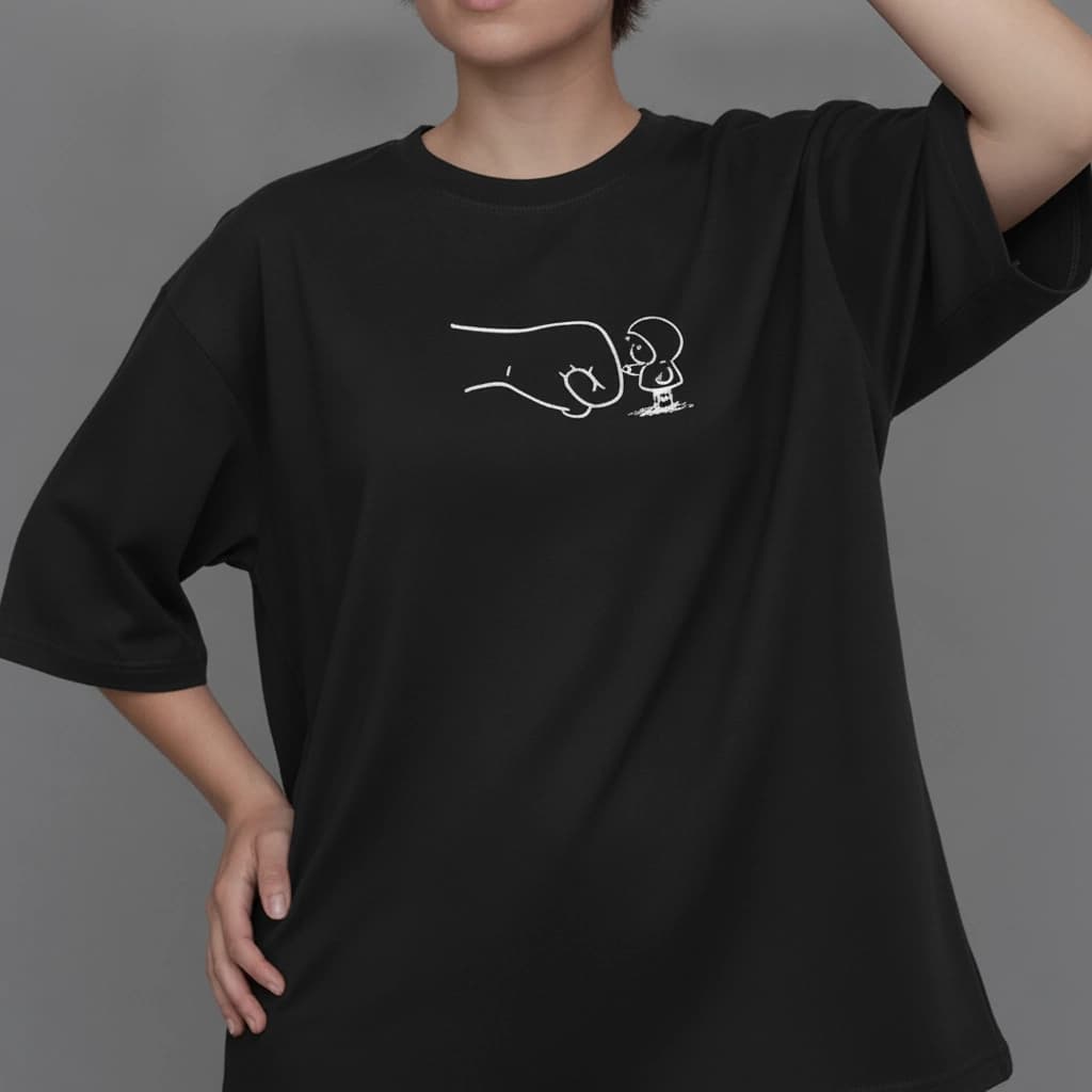 تیشرت زنانه باکسی طرح مشت سایز فری (پنبه ضمانتی) در 7 رنگ — تصویر ۴