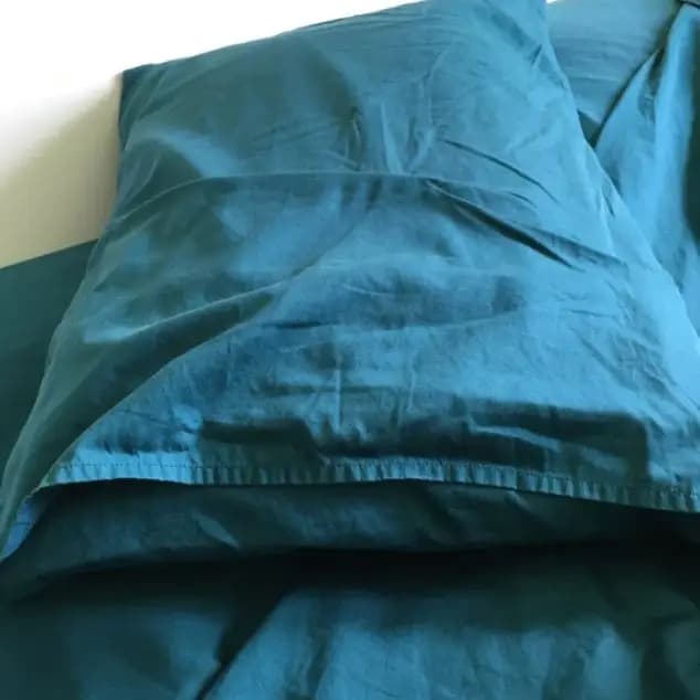 کاور بالش پاکتی پنبه آبی زمردی — تصویر ۲
