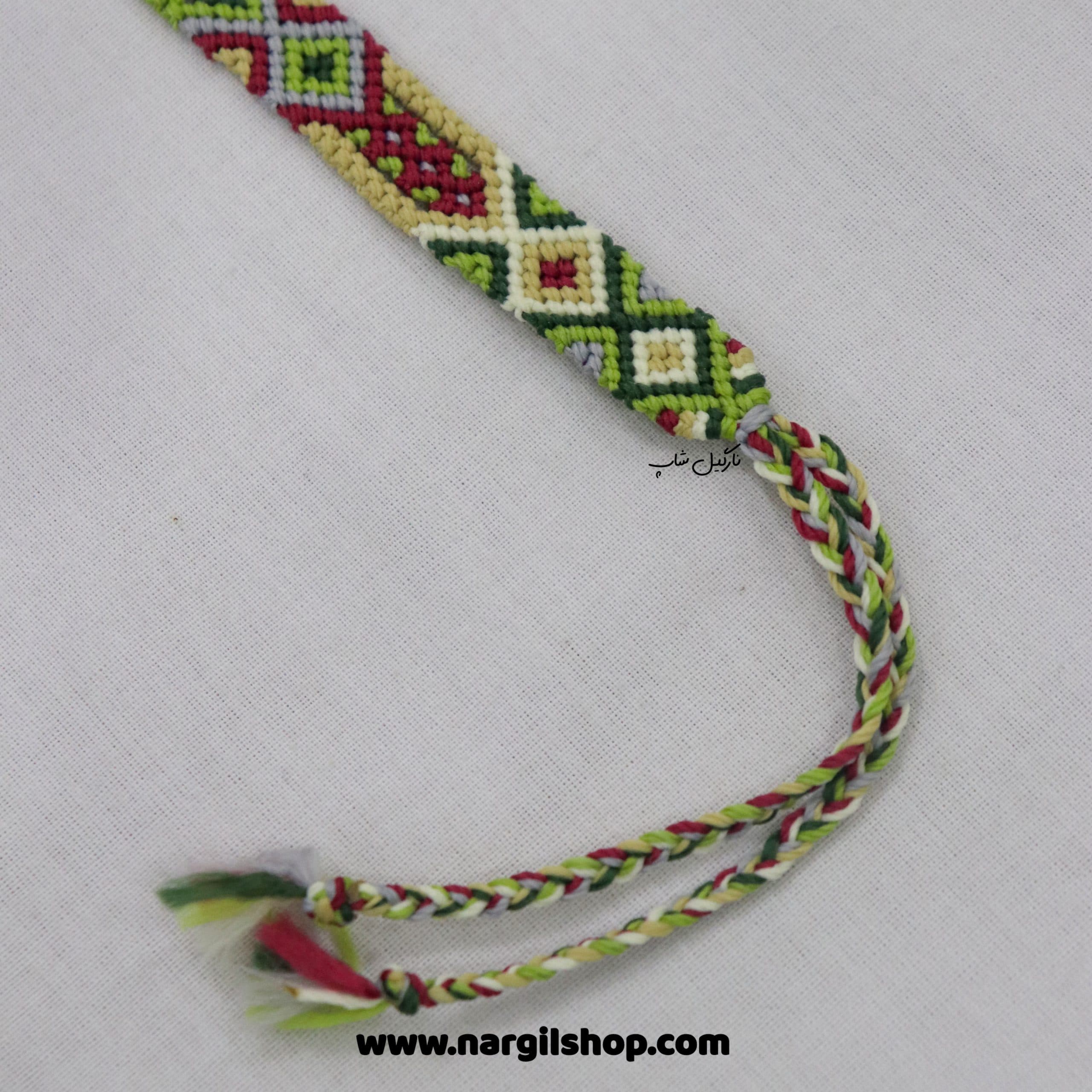 دستبند دوستی یاقوت سبز | friendship bracelet 29 — تصویر ۲