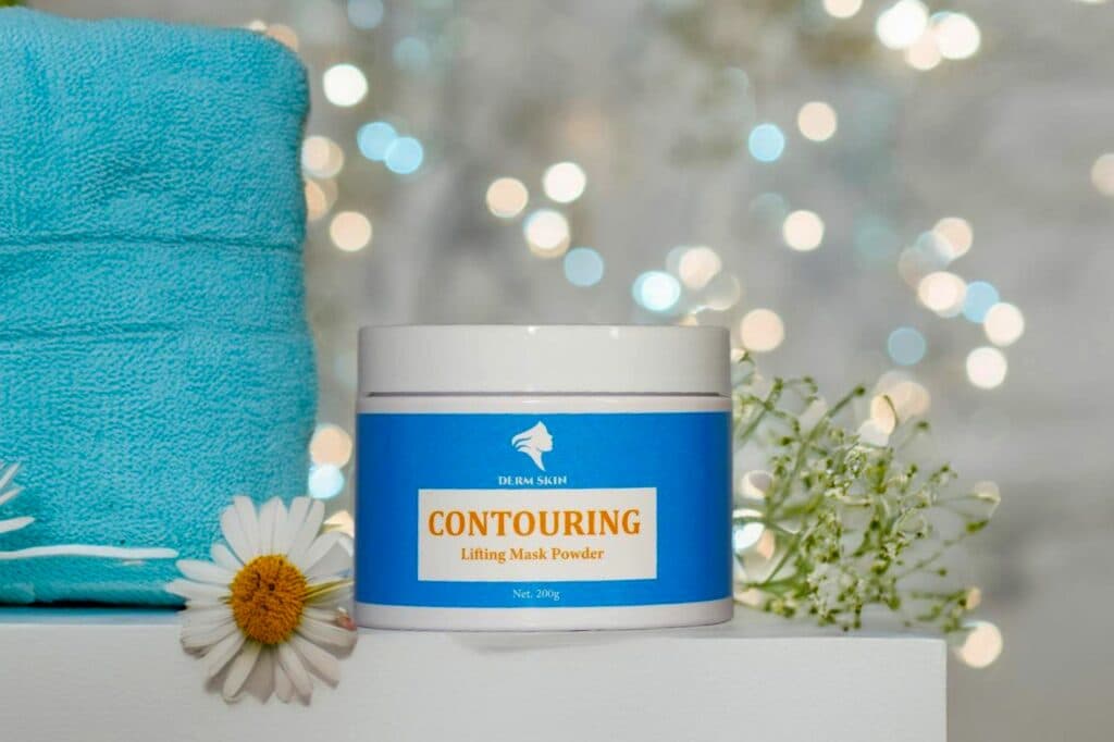 ماسک کانتورینگ لیفتینگ و جوانساز پوست برند درم اسکین Derm Skin — تصویر ۲