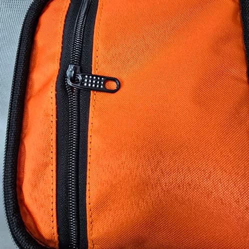 کیف اسپیکر جی بی ال 320 طرح کاستوم — تصویر ۵