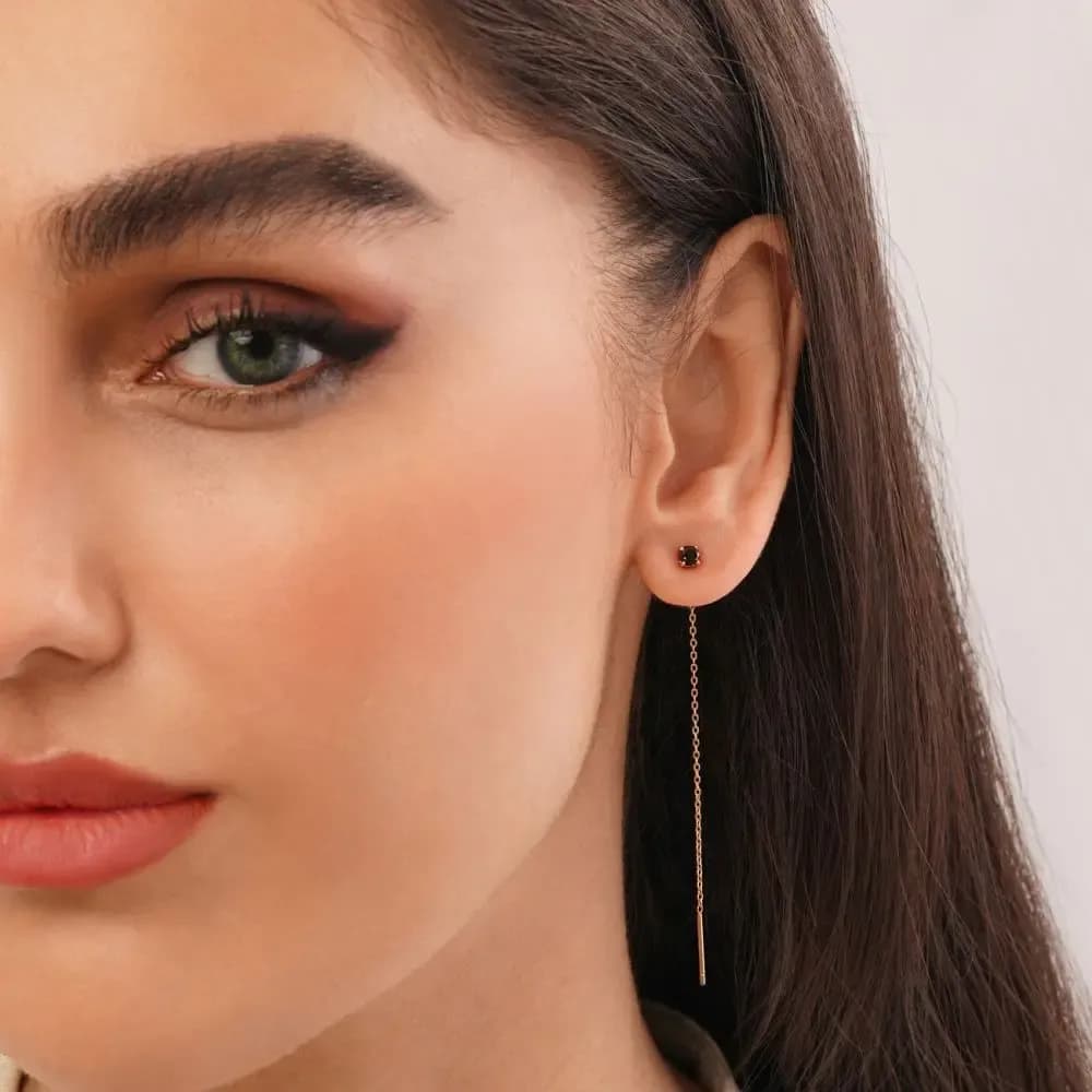 گوشواره ژوپینگ میخی طلایی نگین مشکی جدید