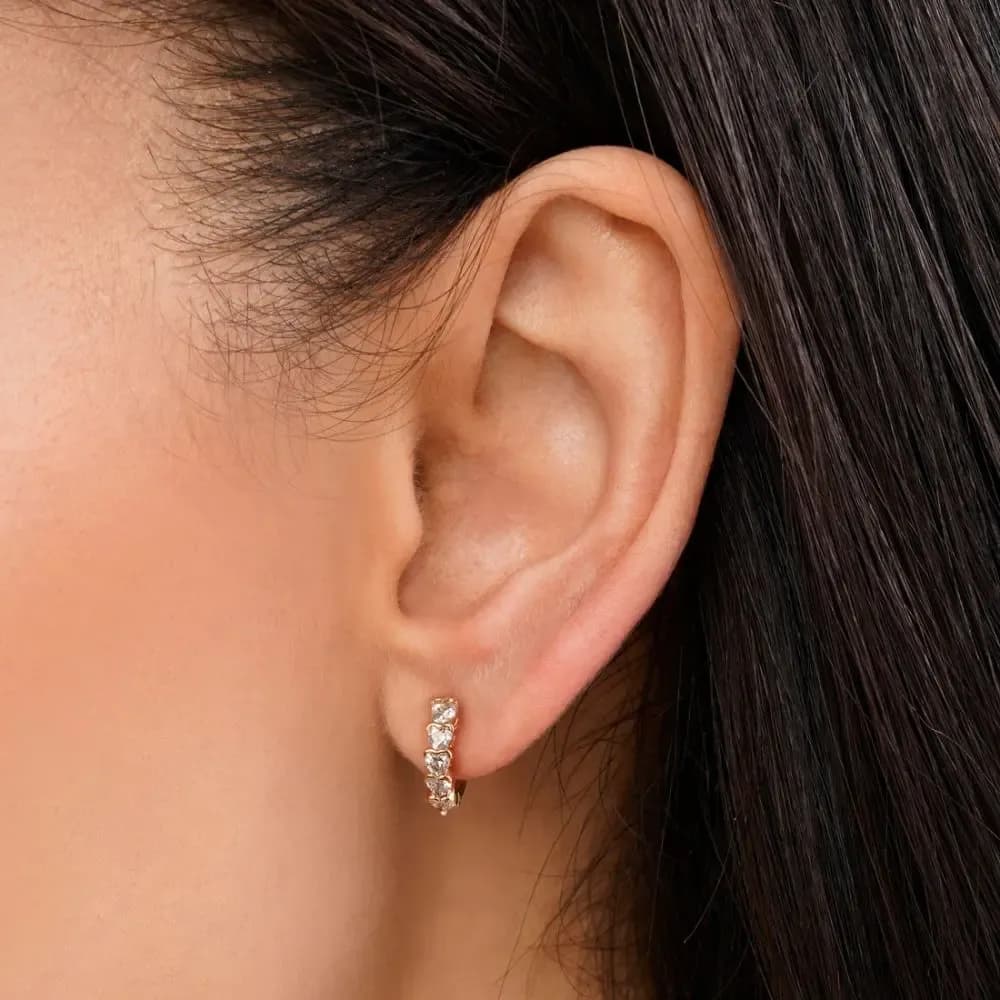 گوشواره ژوپینگ طلایی مینیمال کریستالی — تصویر ۲
