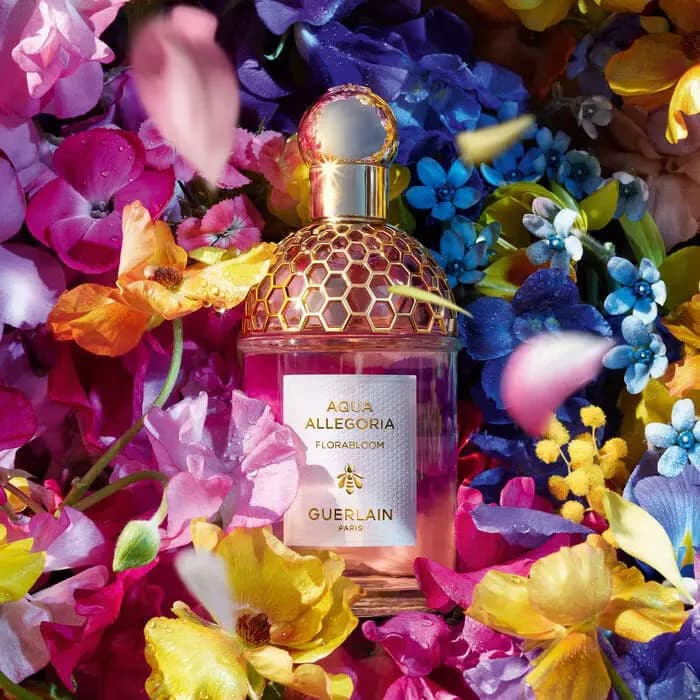 عطر گرلن آکوا آلگوریا فلورا بلوم، عطریانی ۵۰ میل — تصویر ۲