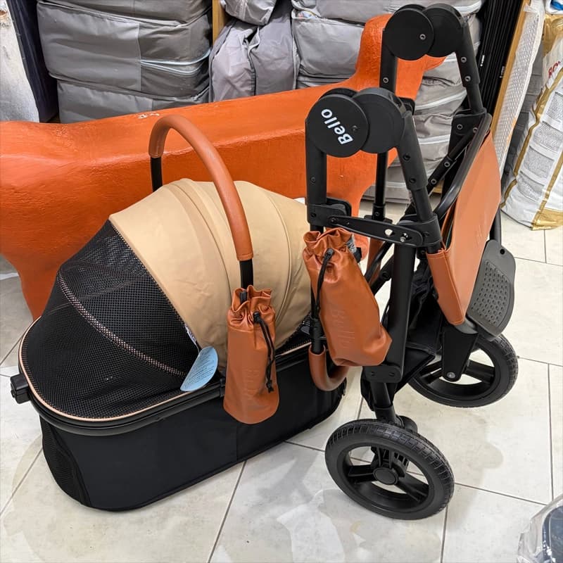کالسکه سگ و گربه بلو مدل Bello LD11 با کریر جداشونده — تصویر ۳