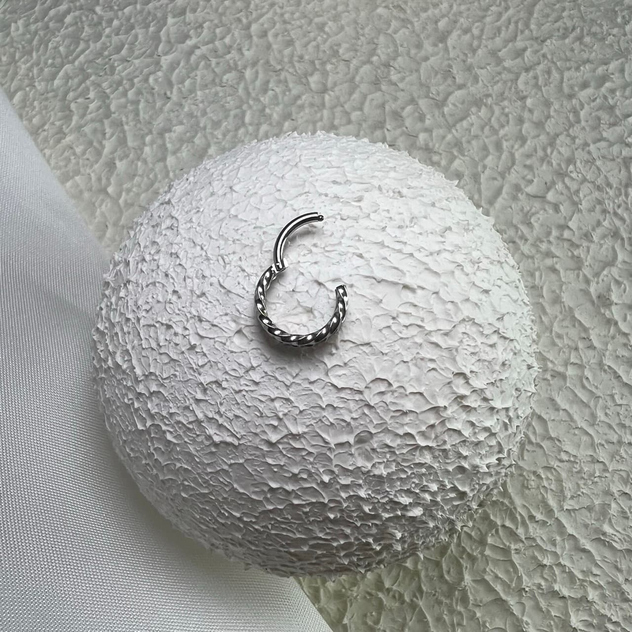 پیرسینگ دیث و هلیکس نقره ای 9mm کد 1123 — تصویر ۷