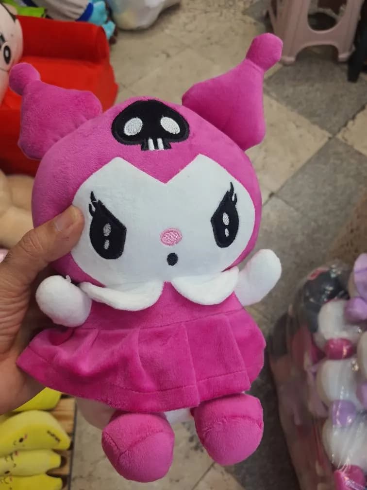 عروسک پولیشی کورومی Kuromi با لباس دامن‌دار — تصویر ۷