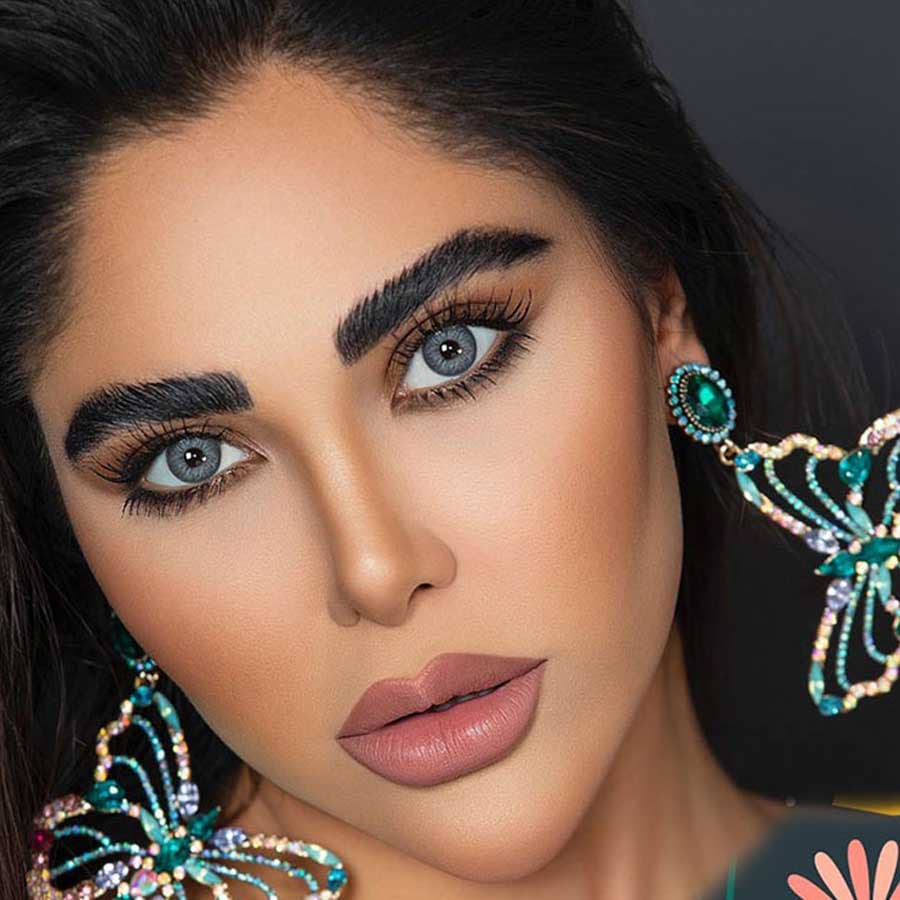 لنز رنگی آماندا طوسی خاکستری بافت پنج بعدی آئورا گری سالانه — تصویر ۳