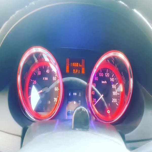 قاب کیلومتر نورانی ال نود ، ساندرو استپ وی و داستر — تصویر ۳