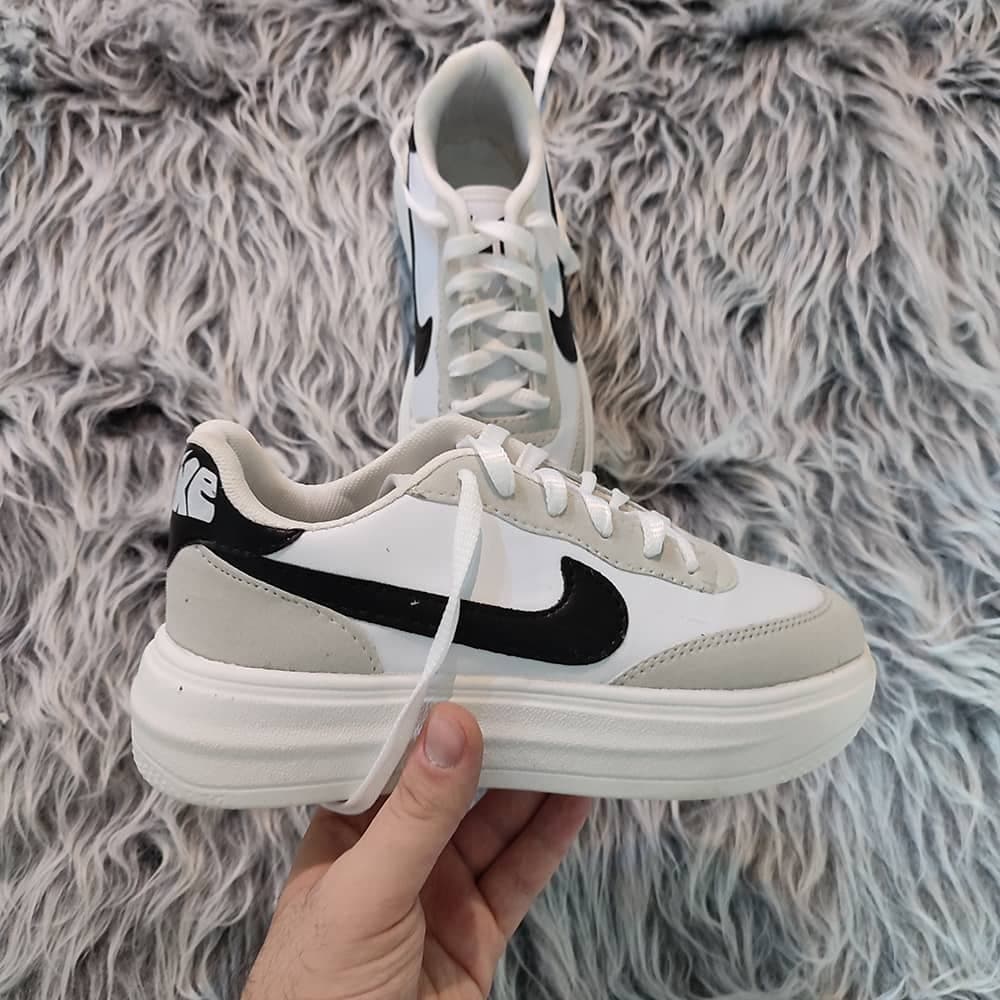 ونس اسپرت زنانه مدل نایک NIKE — تصویر ۹