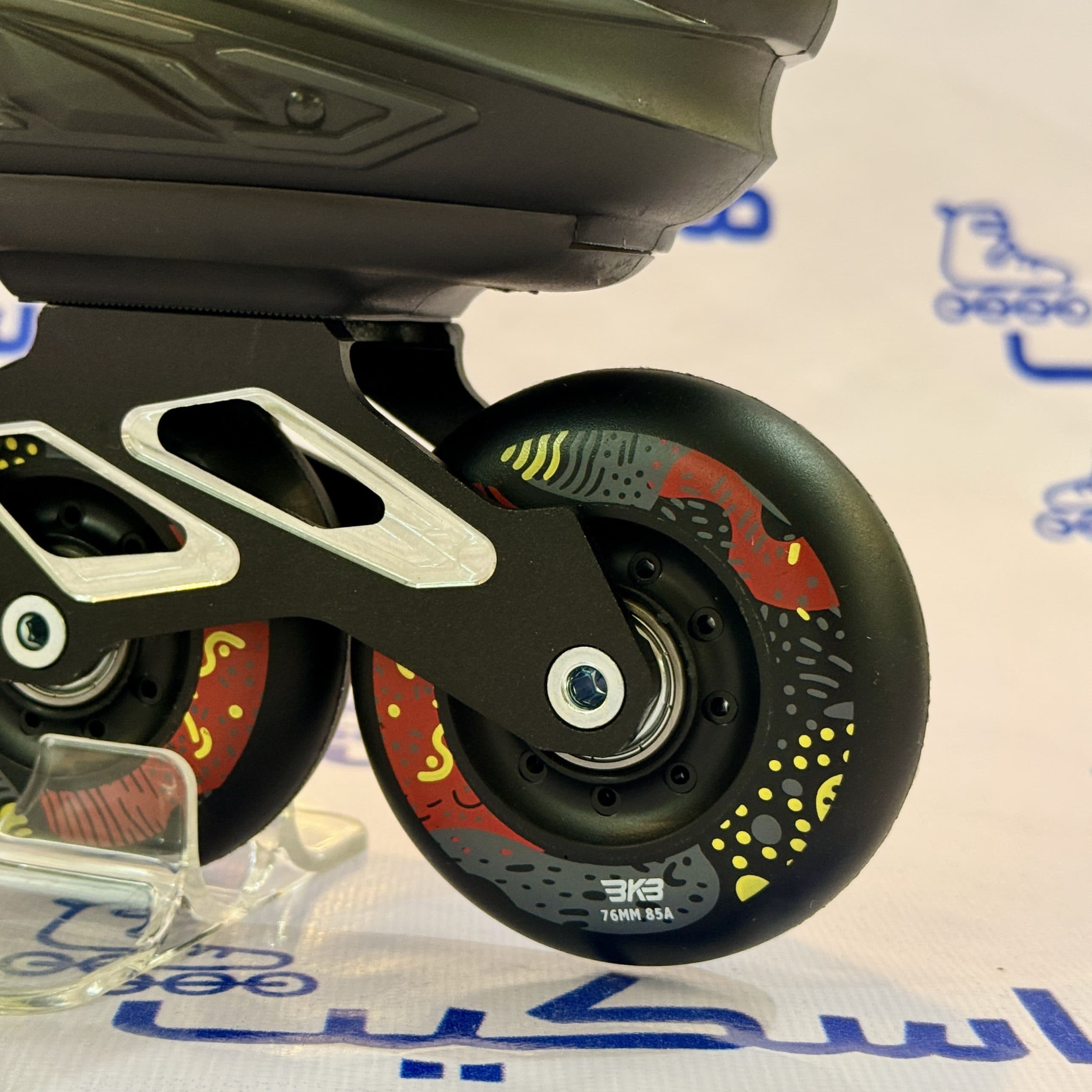 اسکیت فلایینگ ایگل Flying Eagle مدل K10 با لوازم اورجینال پک اصلی — تصویر ۴