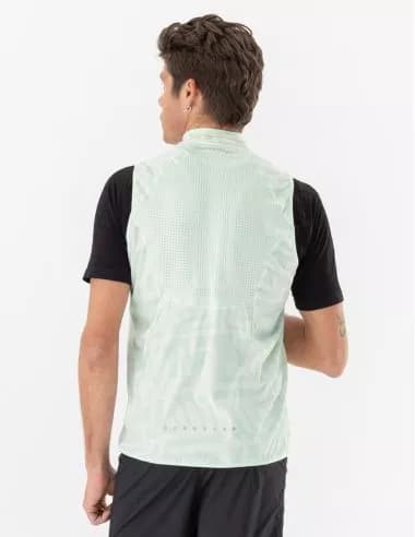 جلیقه ضد باد Compressport مدل Hurricane Windproof Vest M — تصویر ۹