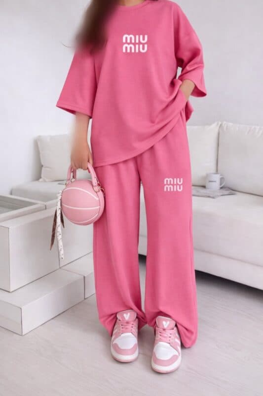 ست تیشرت شلوار miu miu — تصویر ۱۰