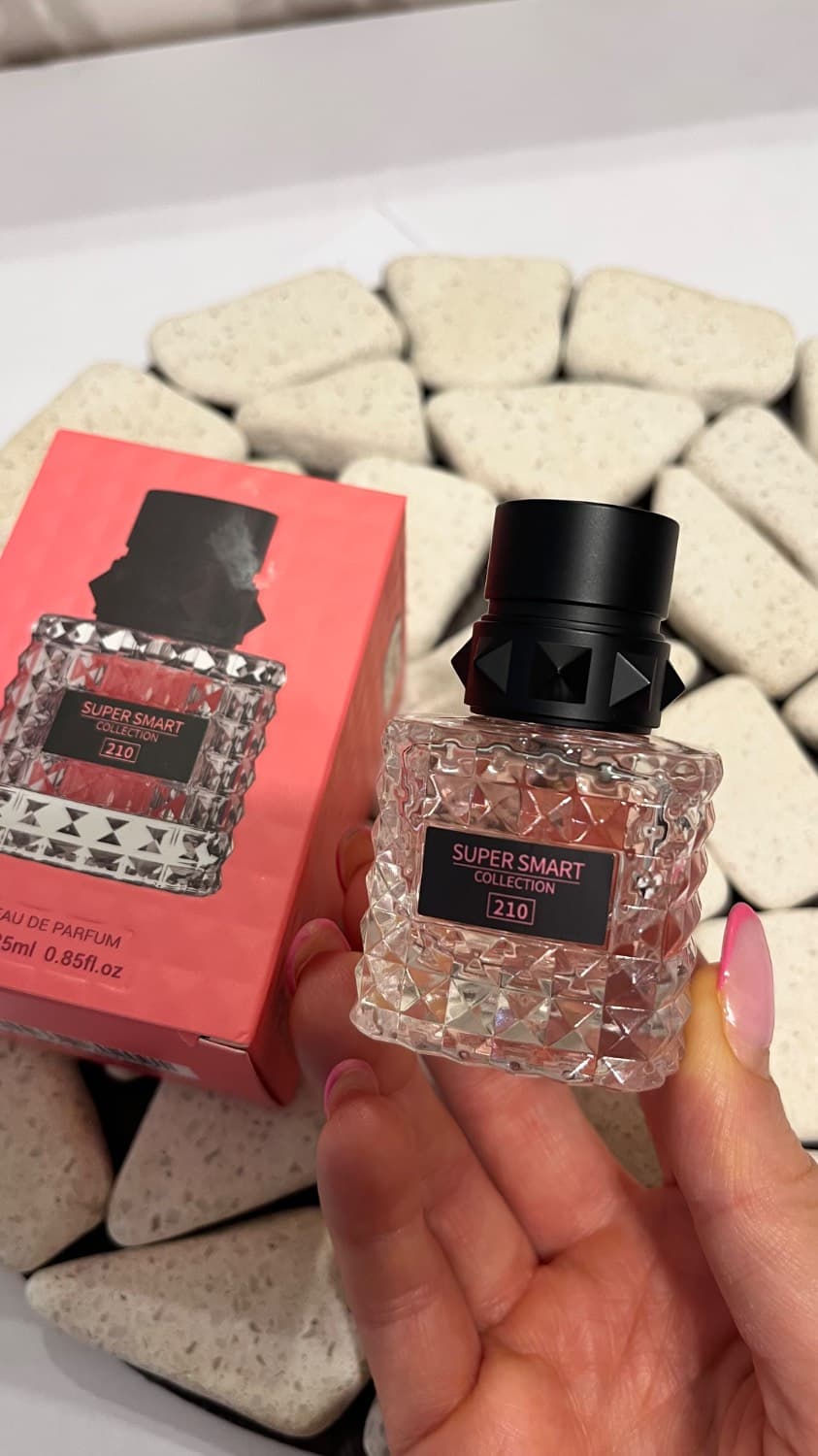 عطر 25 میل ولنتینو دونا بورن این روما valentino donna born in roma — تصویر ۲