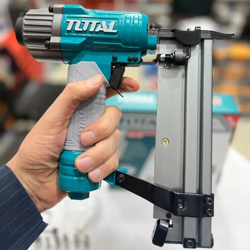 میخکوب و منگنه کوب دوکاره توتال مدل TAT81501 — تصویر ۲