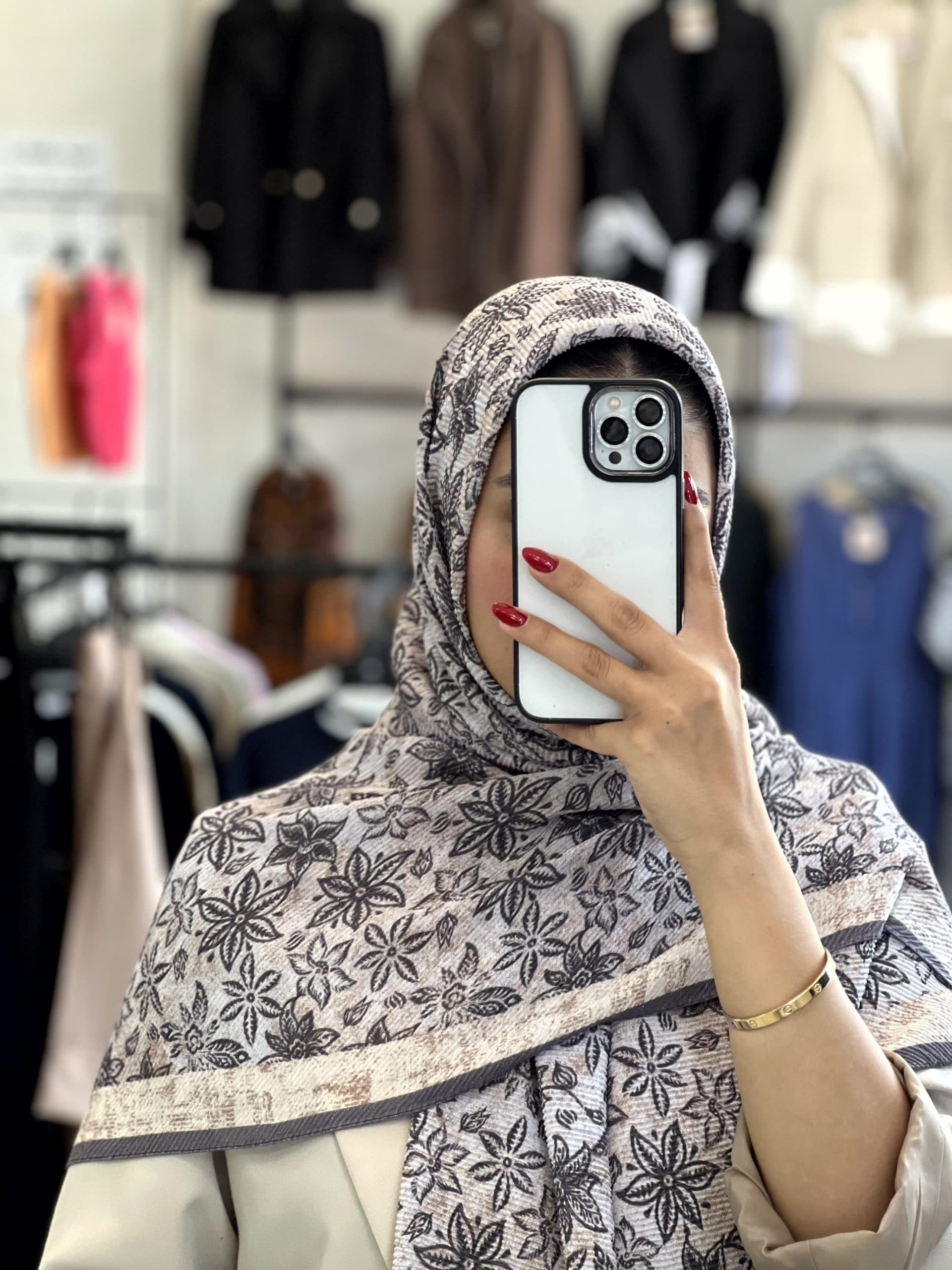 روسری برشکا مارال — تصویر ۶