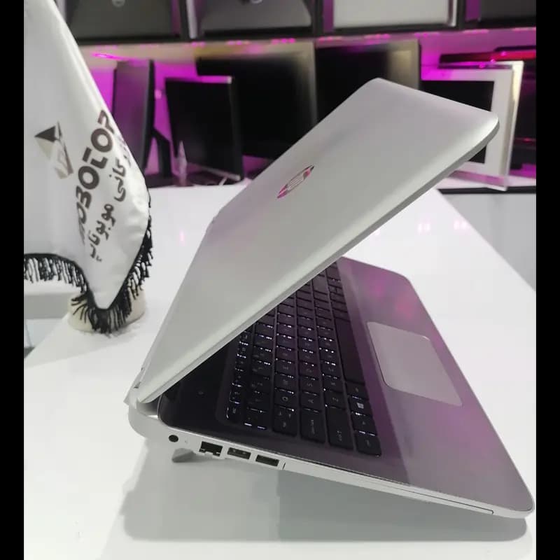 لپ تاپ استوک اچ پی HP pavilion 15 | i7 6500U | 8GB | 256SSD | موبوتاپ — تصویر ۵