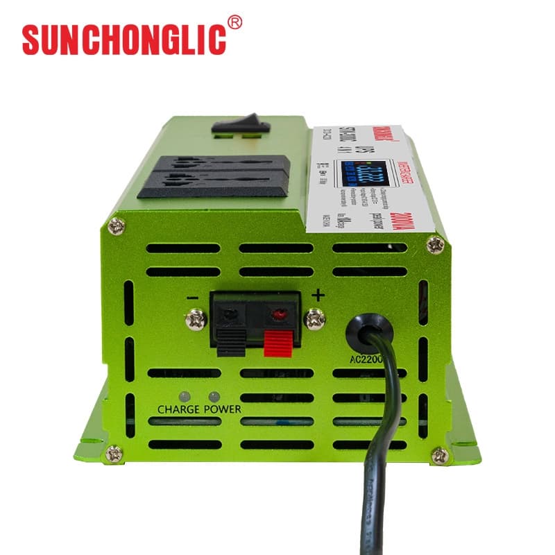 اینورتر UPS شارژر دار ۱۲ ولت به ۲۲۰ ولت ۲۰۰۰ وات مدل STW-2000C SUNCHONGLIC — تصویر ۸
