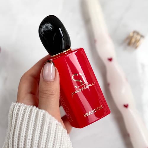 عطر ادکلن مینی جیورجیو آرمانی اس آی پشن (سی پشن قرمز) برندینی | Giorgio Armani Sì Passione Brandini حجم 33 میل(شرکتی) — تصویر ۴