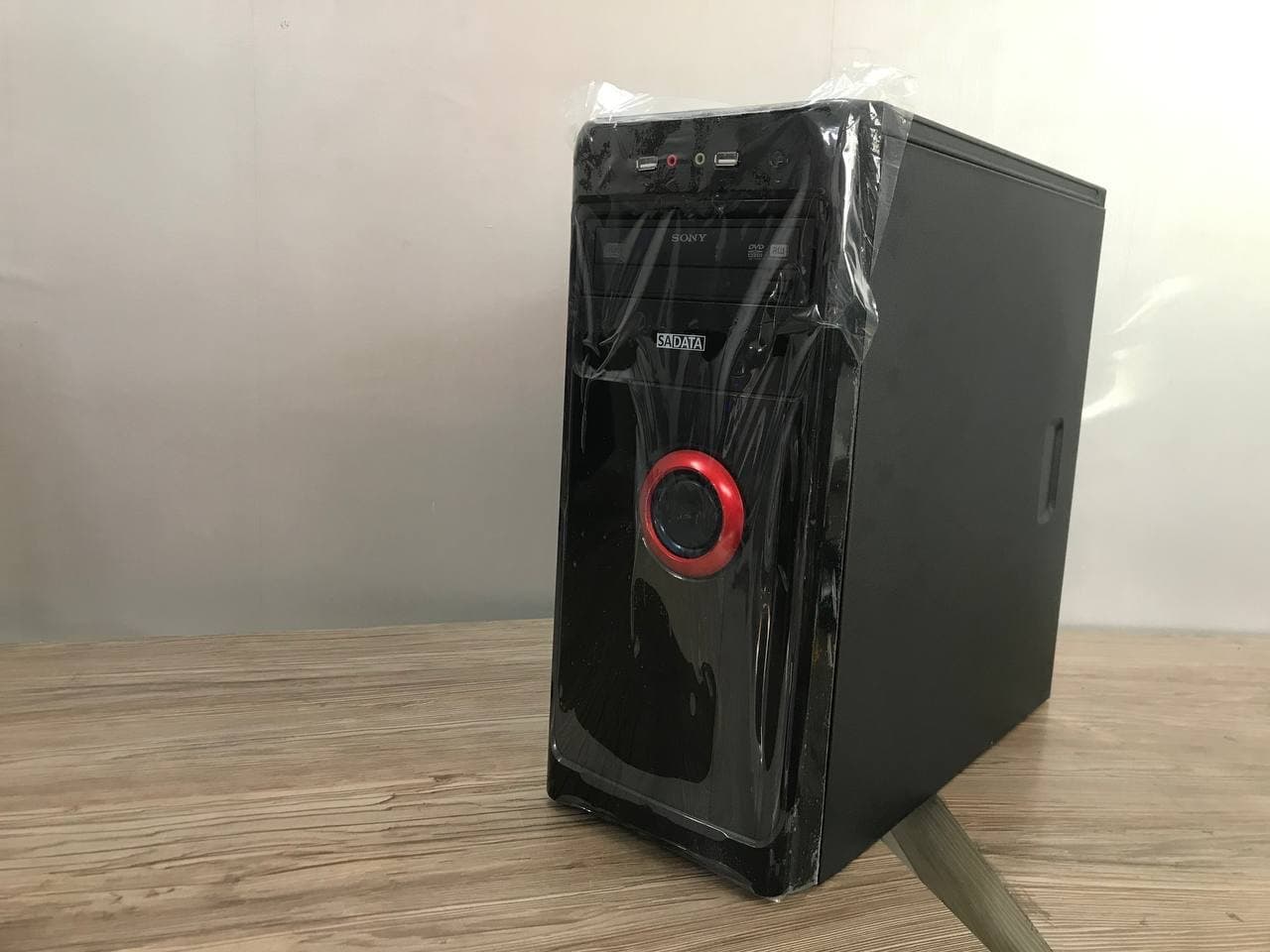 کیس گیمینگ طراحی اداری خانگی CORI5 رم 16 گیگ گرافیک 8 گیگ DDR5 کد C4 با گارانتی — تصویر ۲