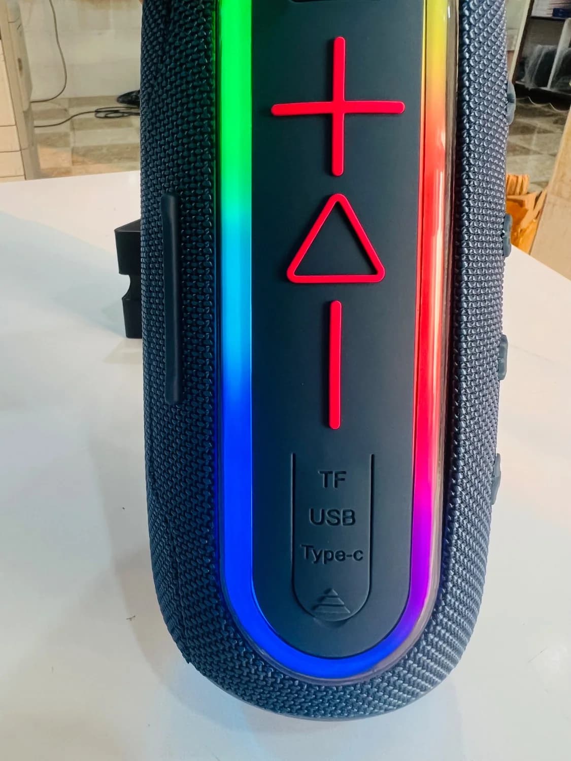 اسپیکر جدید بلوتوثی قابلحمل IPMAX مدل SK03 — تصویر ۴