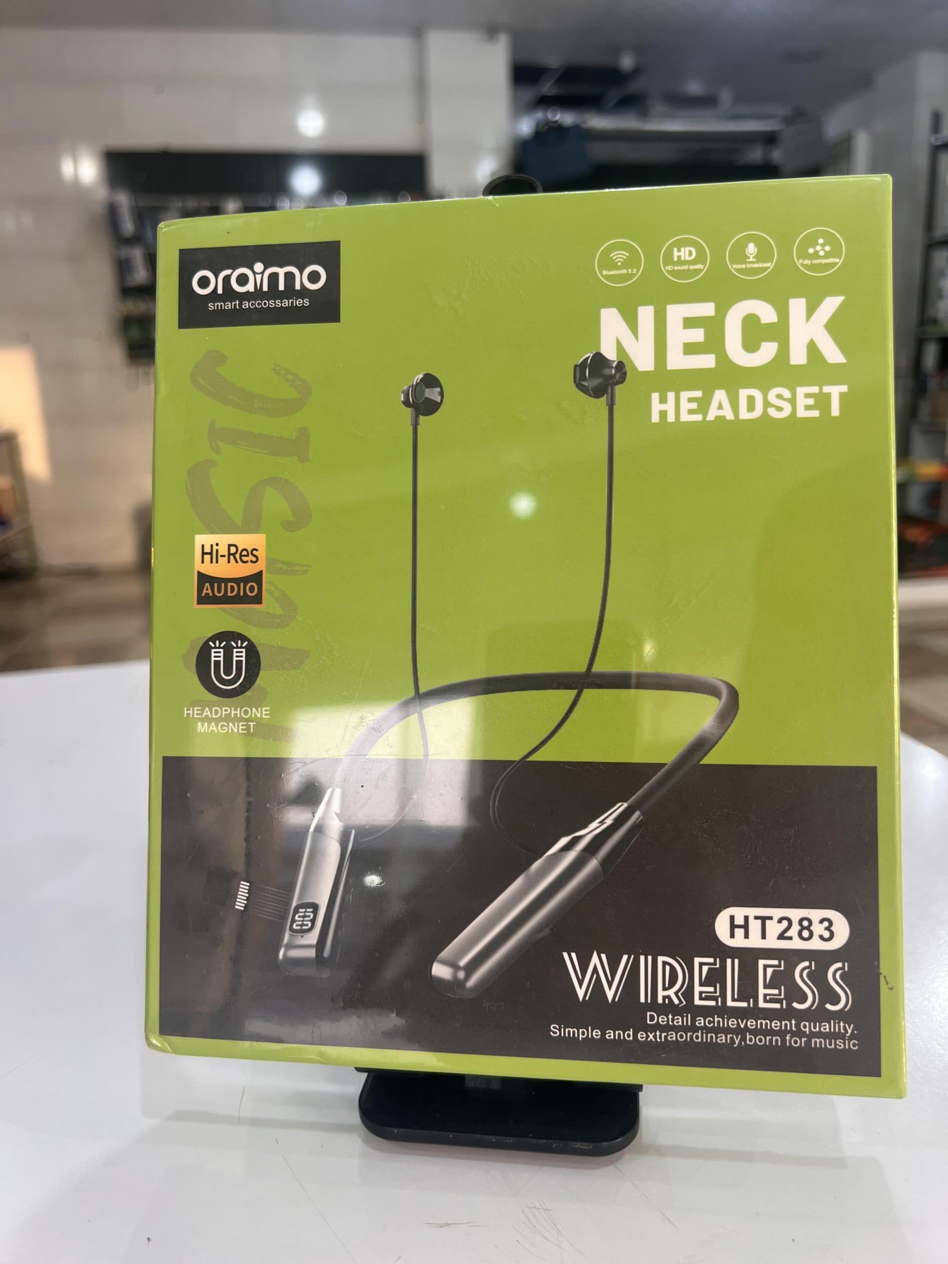 هندزفری گردنی مدل Oraimo ht283 — تصویر ۲
