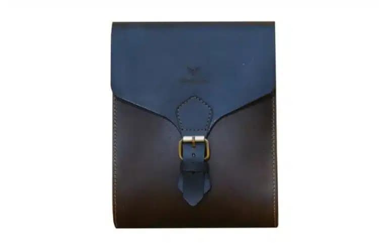 کیف دوشی چرم بارثاوا مدل 1214