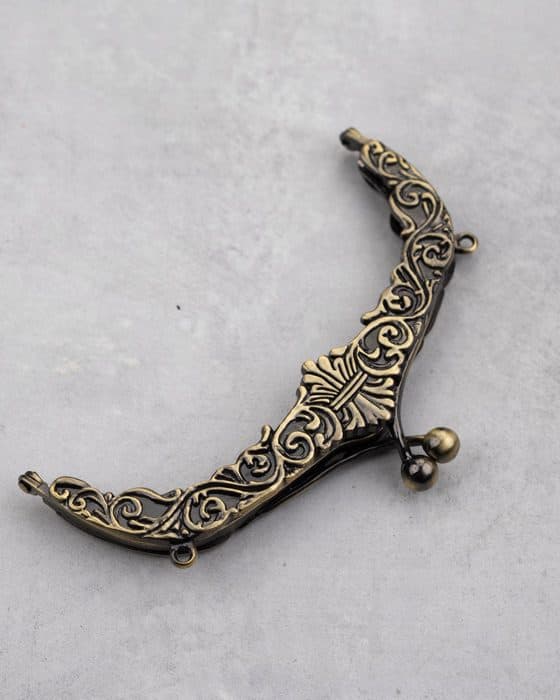دهانه های سلطنتی — تصویر ۱۱