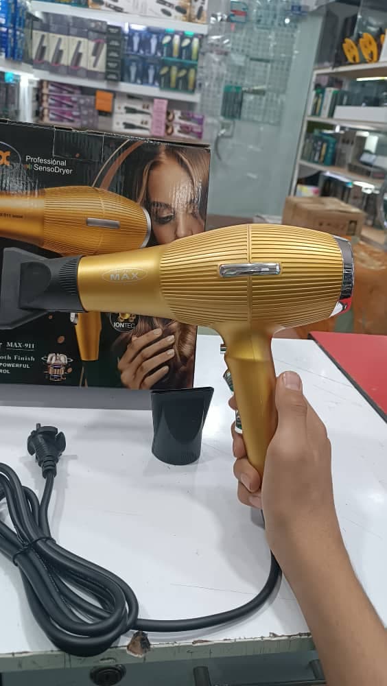 سشوار مکس گلد حرفه ای مدل max-911 سالنی — تصویر ۲