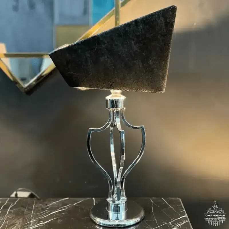 آباژور رومیزی مدرن کد L1080