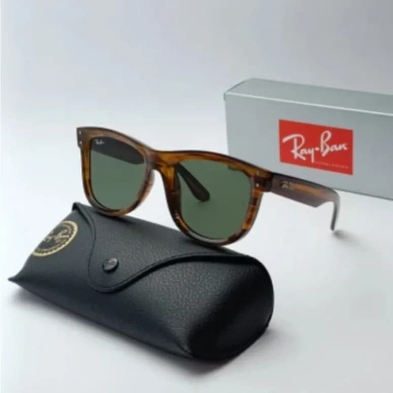 عینک آفتابی ری بن مدل ویفرر ریورس Ray-Ban RBR0502S با فریم کائوچویی و محافظت UV400 — تصویر ۴