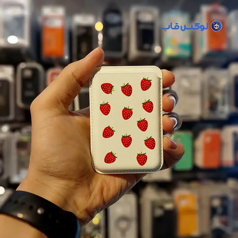 جاکارتی مگ‌سیف طرح توت فرنگی مدل Strawberry — تصویر ۲